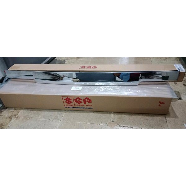 Terjangkau trunk lid suzuki apv Original