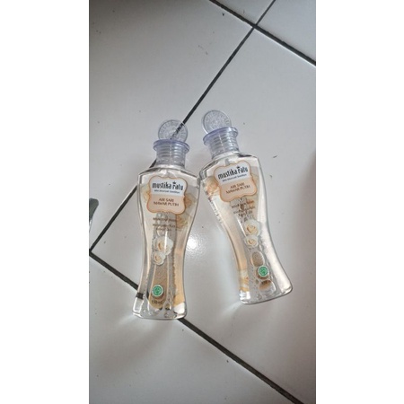 Mustika Ratu Air Sari Mawar Putih 150ml