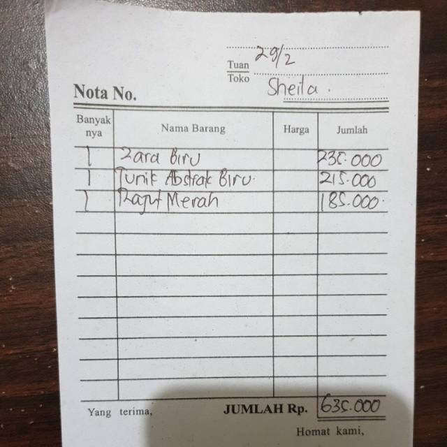 Zara biru, tunik abstrak dan rajut merah kak sheila hrg 635000