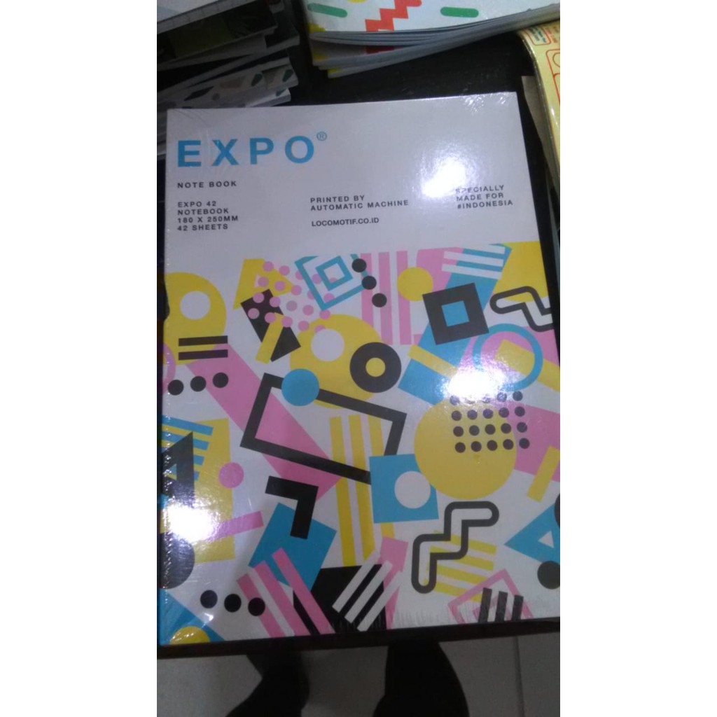 BUKU TULIS BOXY LOCOMOTIF 42 LEMBAR CAMPUS WARNA MOTIF BERGARIS LUSIN ECER GROSIR EXPO NOTEBOOK-Geometry 2