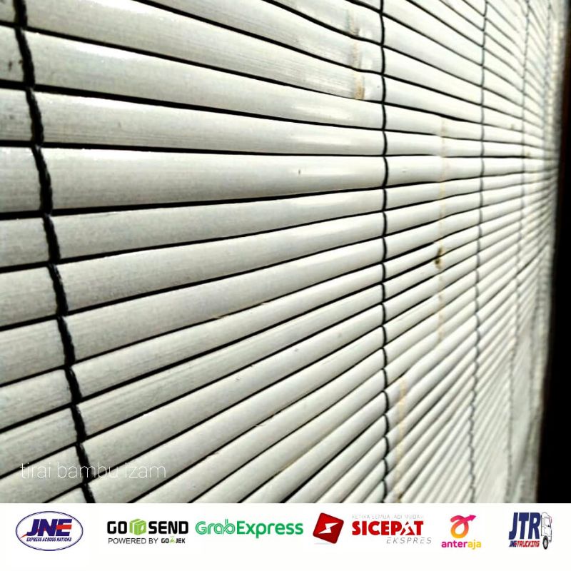 tirai,krey,kerai bambu di cat putih