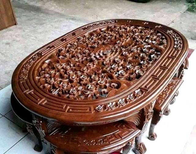 MEJA UKIR KAYU JATI MEJA OSIN OVAL