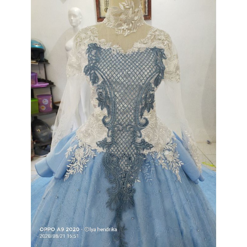 gaun pengantin ekor+peplum