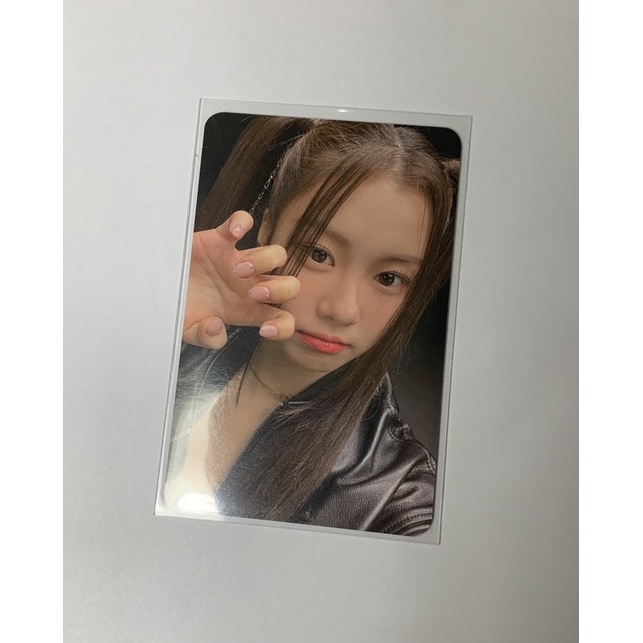 photocard pc le sserafim garam ktown maung official