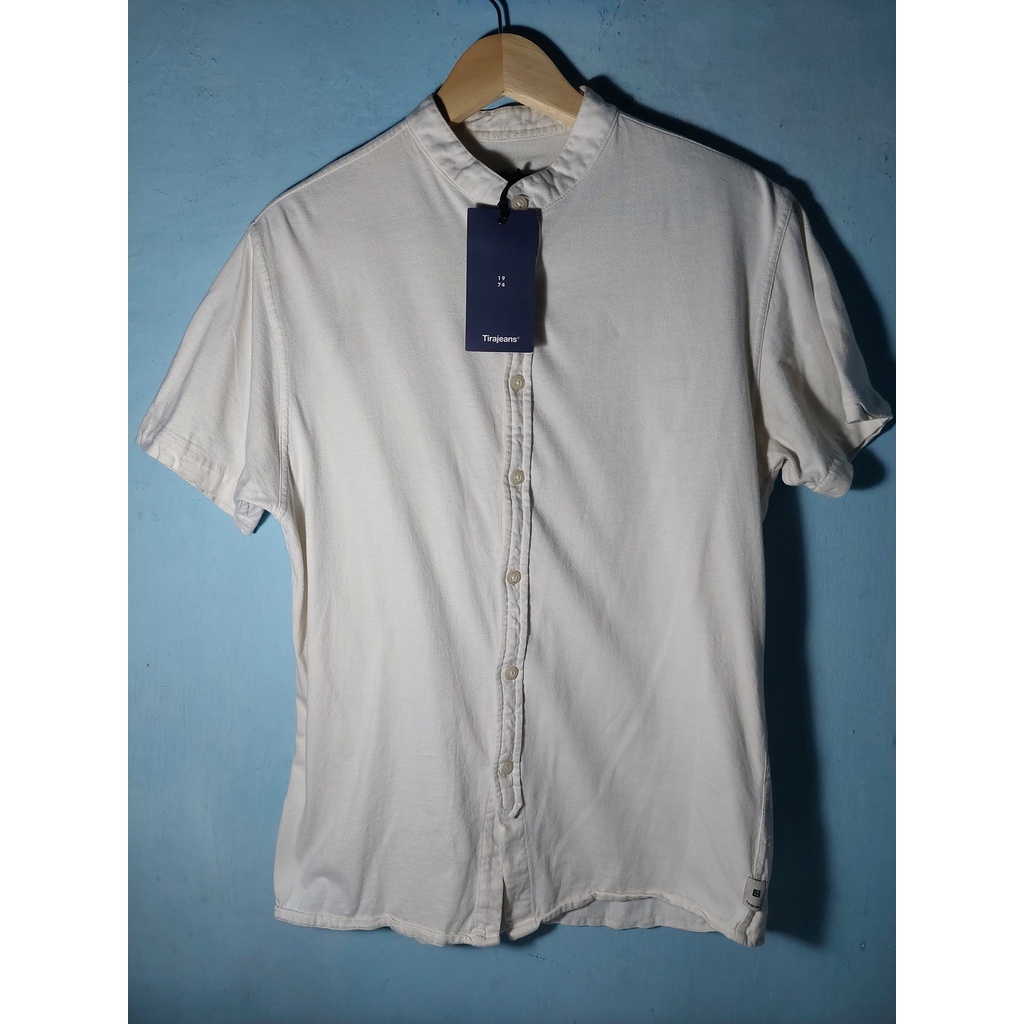 Tirajeans kemeja bahan kaos
