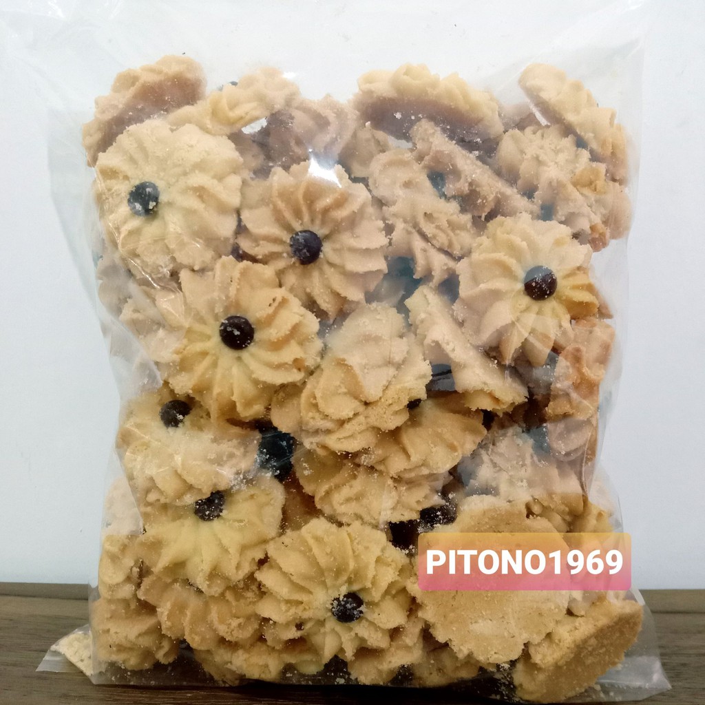 

Kue Semprit Mawar Chocochip 250gr