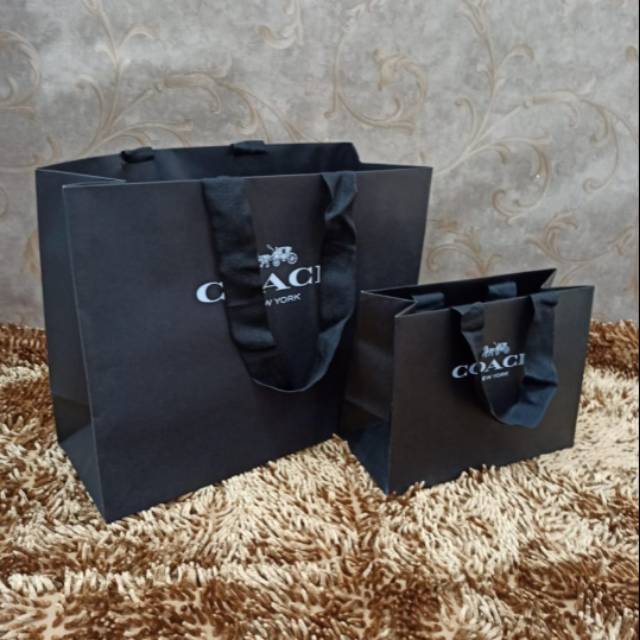 

PAPERBAG COACH BIG BLACK 30X40