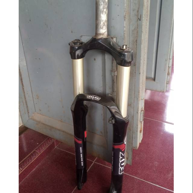 fork rst titan air travel 140