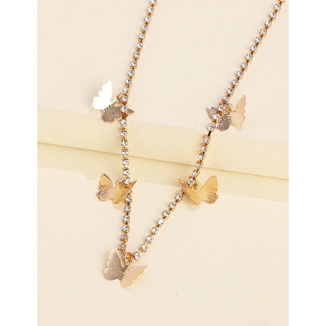 LRC Kalung Wanita Fashion Golden Three-dimensional Butterfly Alloy Necklace K43621