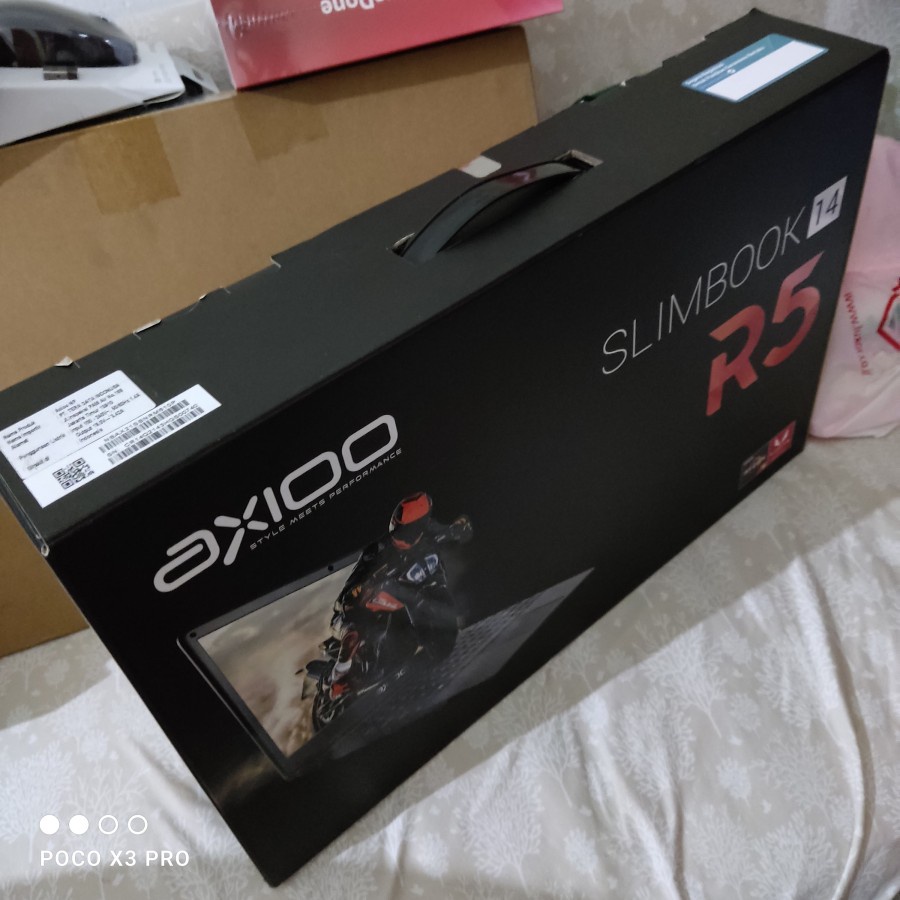 AXIOO SLIMBOOK 14 S1 RYZEN 5 3500 16GB 256SSD VEGA8 W10PRO 14.0FHD