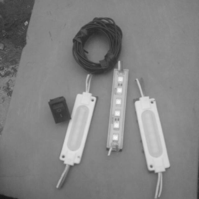 Jual led strip +kabel+saklar