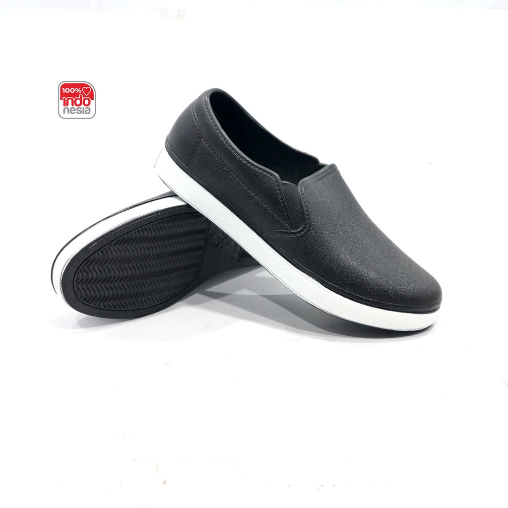 SEPATU SLIP ON WANITA 36-41 WARNA RANDOM - SANDAL CEWEK