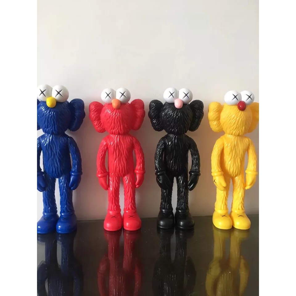 KAWS MoMA BFF Elmo Sesame Street Companion Original Fake Museum Of Modern Arts Exclusive Statue Toys