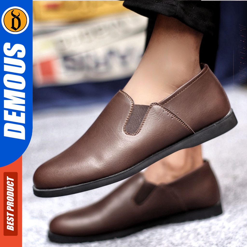 Sepatu Slip On Pria Sepatu Casual Pria Kulit Pu Kerja Kantor Kuliah Kondangan Sepatu Slop Pria Sepatu Hitam Pria DEMOUS PLOS