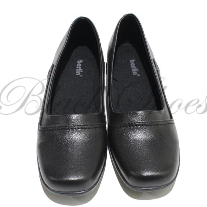 Termurah Sepatu Wanita Kerja Pantofel Formal Kantor Hitam C2 - Hitam, 37 ....