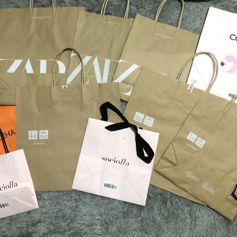 Paper bag Zara / Paper bag Uniqlo / Colorbox / Sociolla / Paper bag H&M / Cotton On / Paperbag Matah