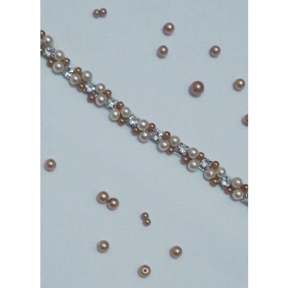 mutiara rangkai payet diamond,hiasan gaun,kebaya,baju anak dll (HARGA PER 1CM)