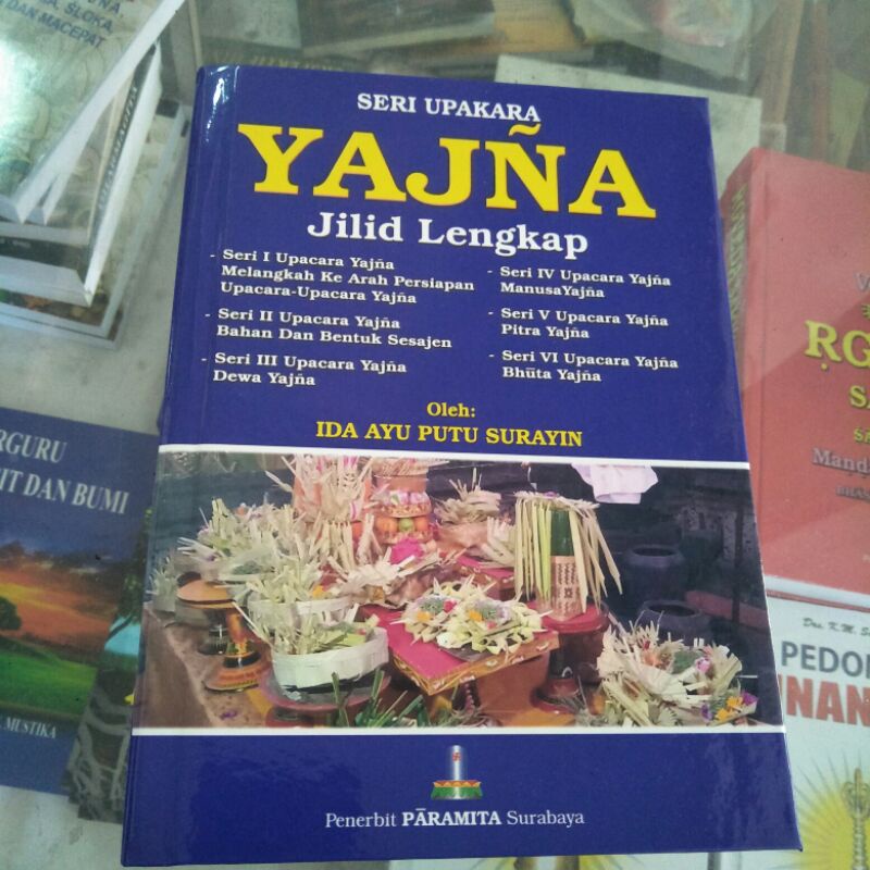 Upacara Yajna Jilid Lengkap