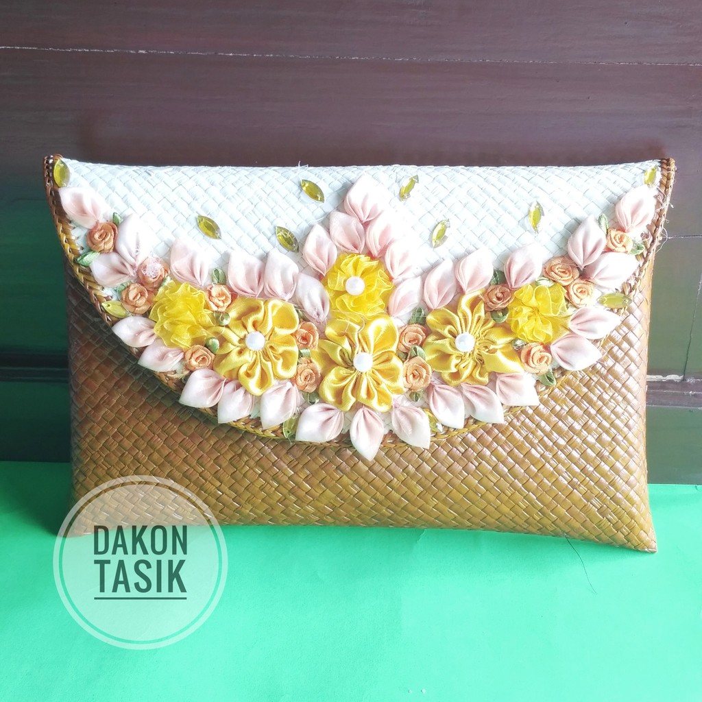 Clutch Pesta Motif Bunga Anyaman Pandan etnik /Cluth Bunga Full Kecil + Rantai