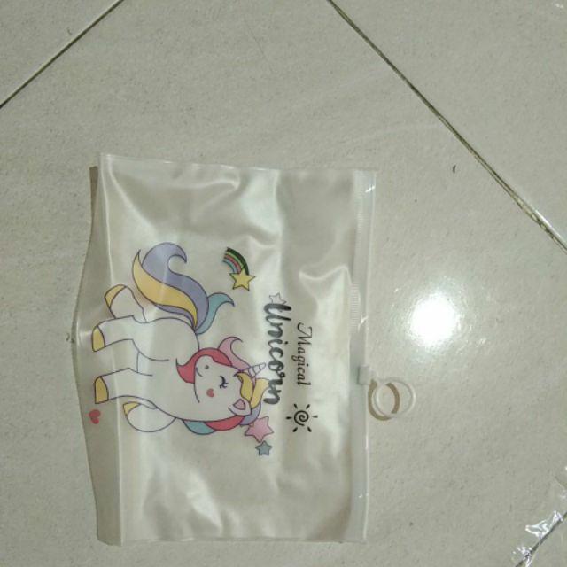 Pouch Transparan Serbaguna