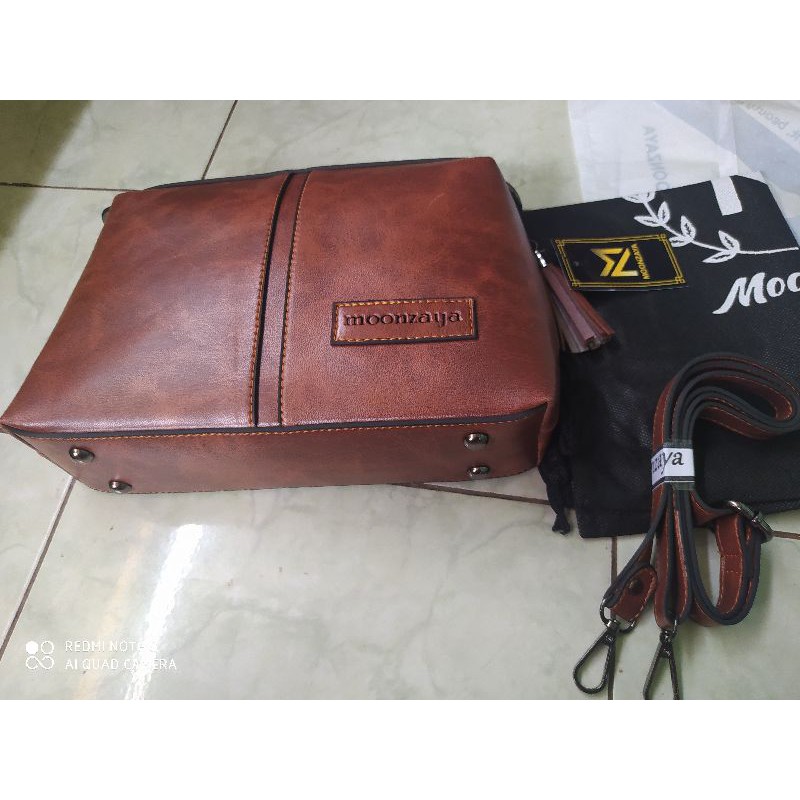 tas wiwit moonzaya