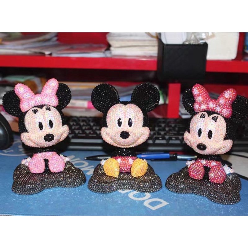 pajangan mickey minnie boneka mickey minnie full blink dasbord kapala bisa goyang Pajangan Mobil Kepala goyang Mickey Minnie Mouse 3 Model