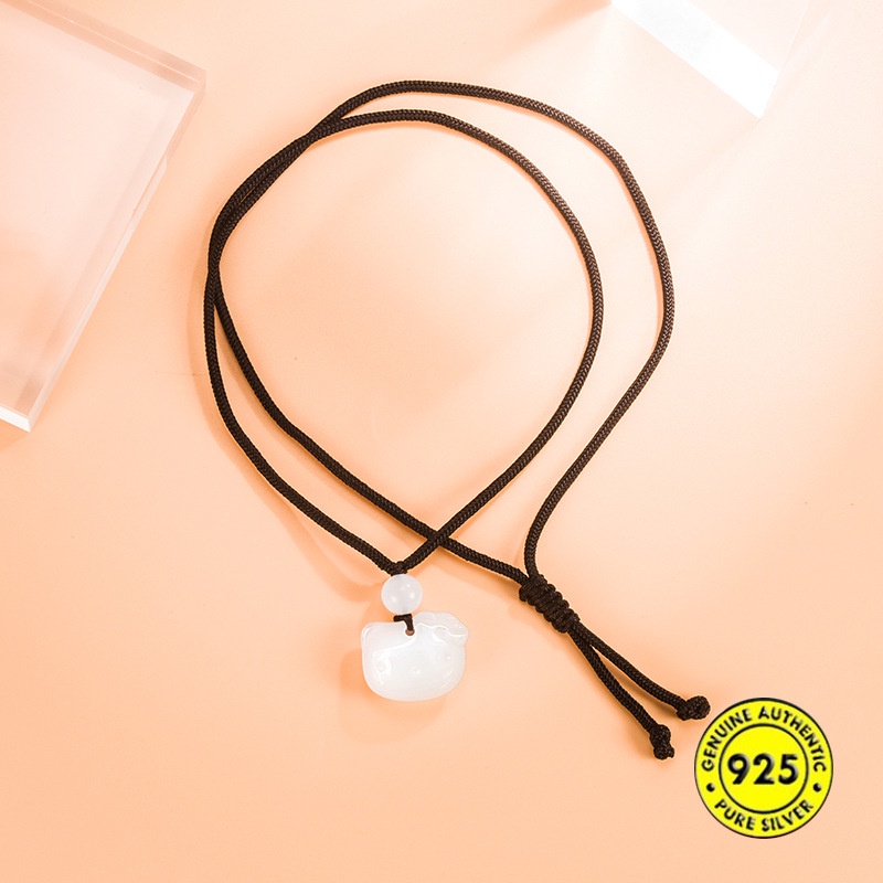 Kalung Tali Hitam Dengan Liontin Kucing Lucu Untuk Wanita