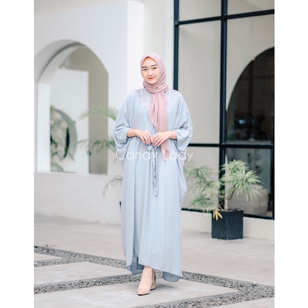 Helmia Kaftan