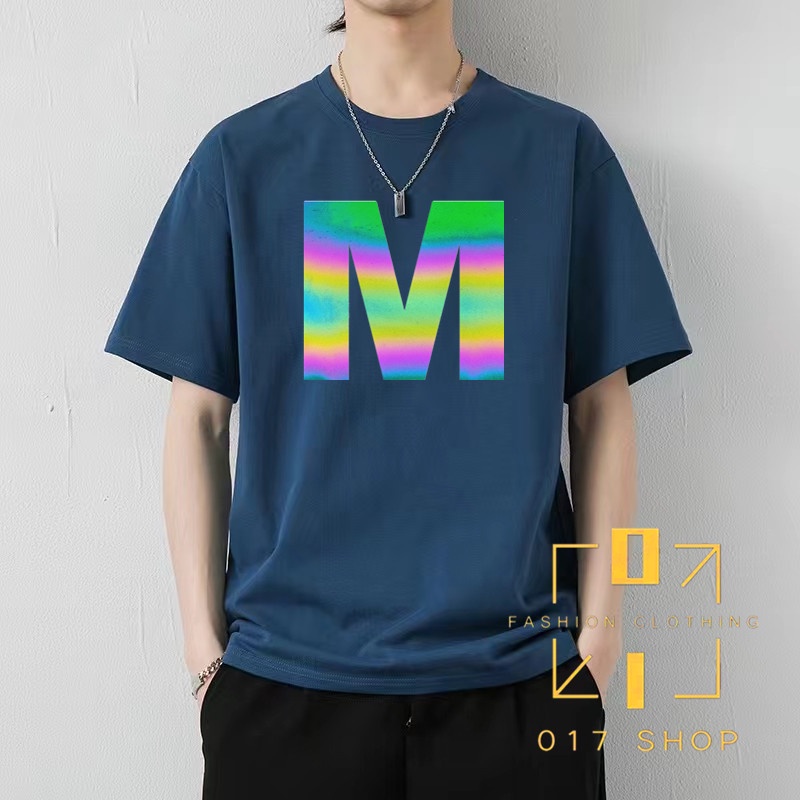 M - KAOS DISTRO PRIA WANITA LENGAN PENDEK - KAOS INISIAL HURUF M REFLECTIVE RAINBOW - BAJU KAOS LAKI