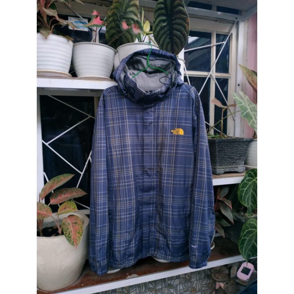 Jaket The North Face Hyent Second