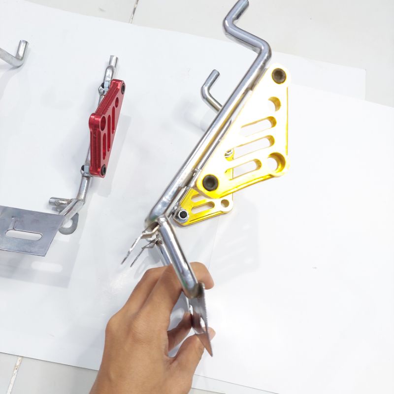 TRALIS LAMPU PANGKON LAMPU CNC GL PRO MEGAPRO CB TIGER GL 100 PANGKON LAMPU CNC WARNA