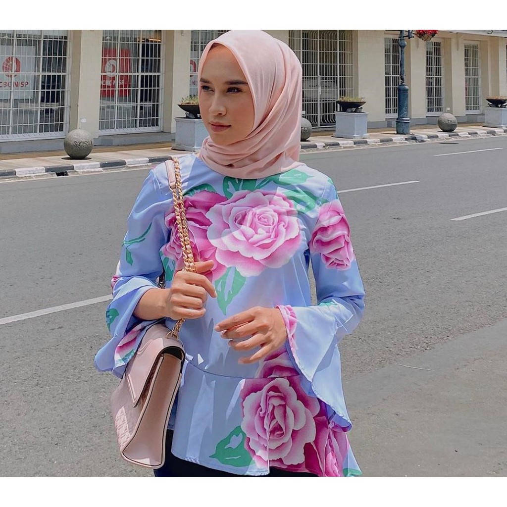 blouse wanita by azhania