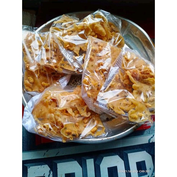 

REMPEYEK KEDELAI MIRONG KEDELE KHAS BREBES