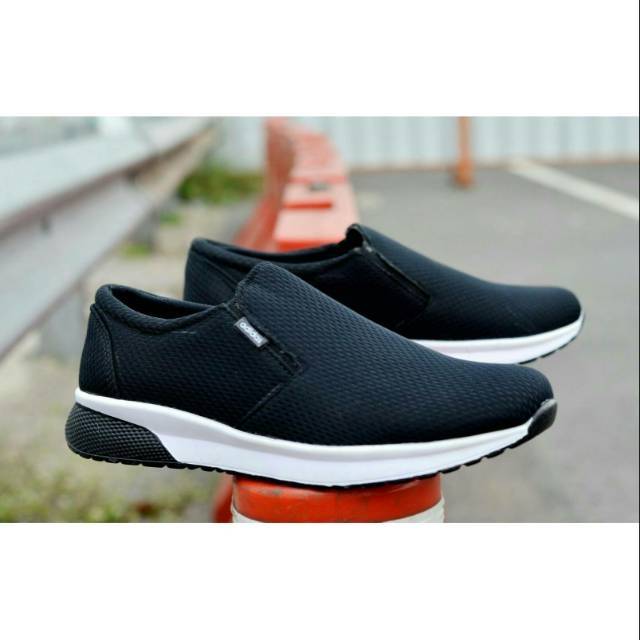 Sepatu Adidas Slip On Refine Grade Ori Vietnam, Adidas Slop Pria Running Murah, Adidas Selop