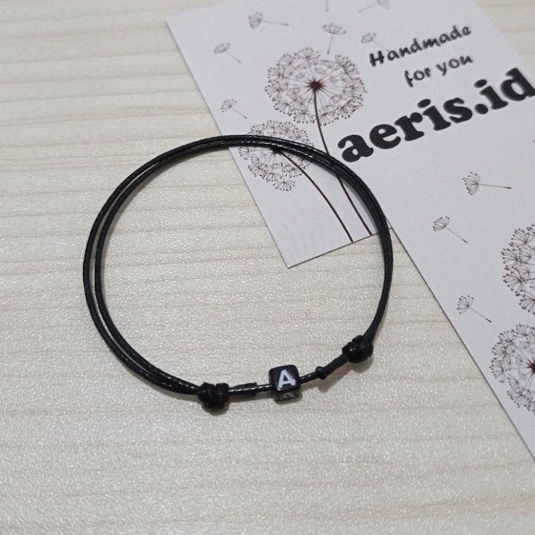 Gelang Inisial Huruf A