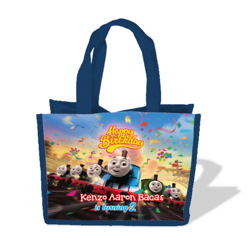 

Tas Kado Goodie Bag Souvenir Thomas & Friends Custom Nama Acara Ultah Anak Tasyakuran Aqiqah Berkualitas