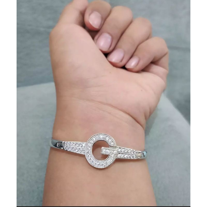 gelang tangan gucie silver titanium perhiasan wanita