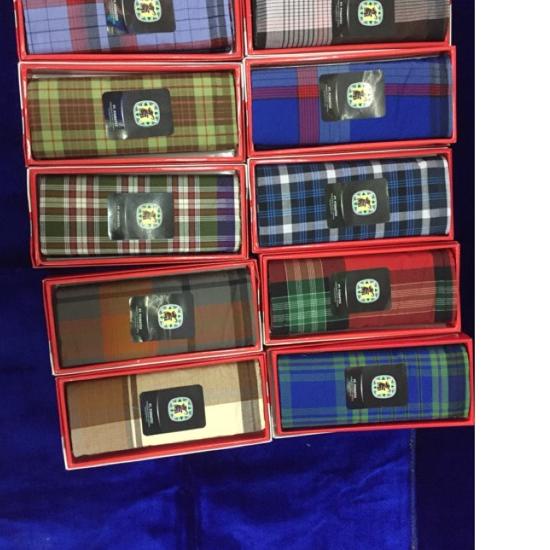 Sarung gajah duduk asia/sarung gajah duduk asia merah putih/bisa bayar ditempat/