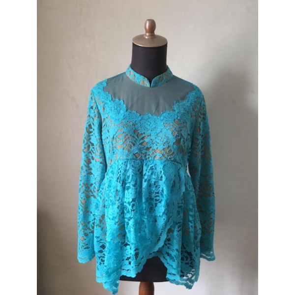 Kebaya Biru Preloved