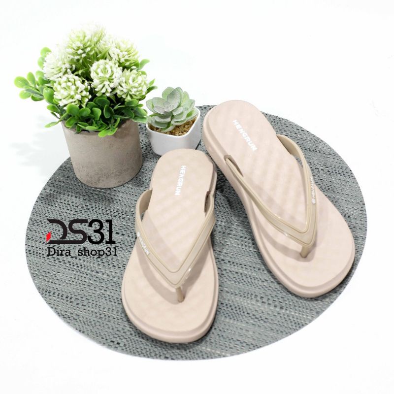 SANDAL JEPIT WANITA HENGRUN 601|RINGAN DAN ANTISLIP