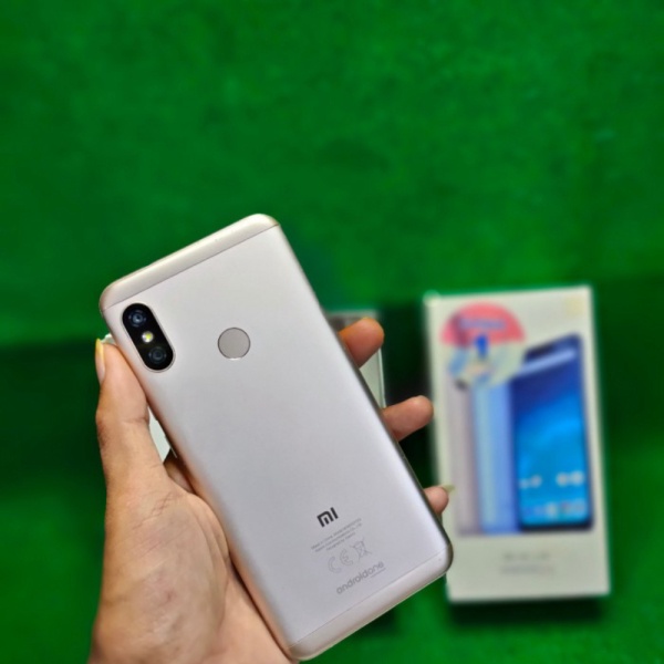 Promo MI A2 LITE 4/64GB SECOND Berkualitas