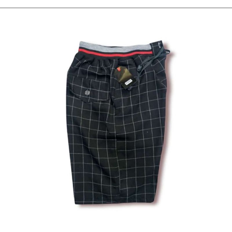 [Hitam] Celana Pendek Pria Tartan Kotak Kotak - Celana Kolor Tartan