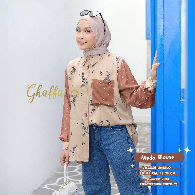 Meda blouse motif 2in1 by ghaffa the label