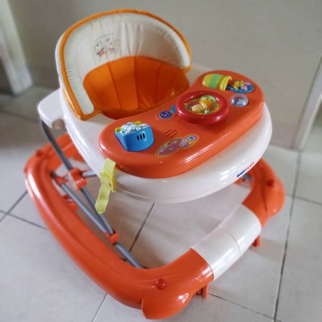 Baby Walker Babydoes Preloved