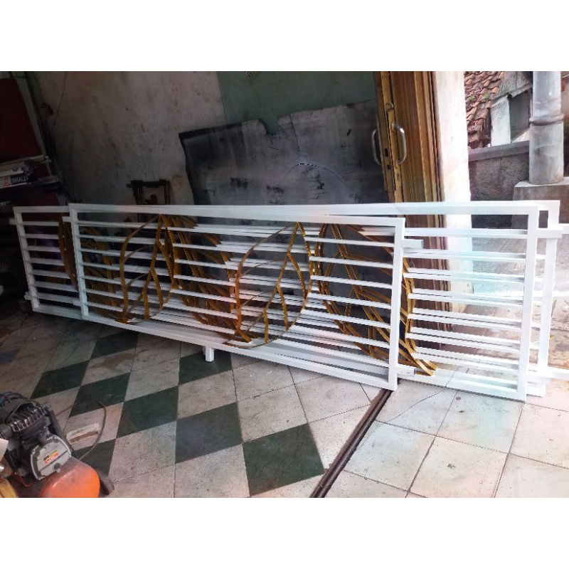 pagar minimalis/pagar besi