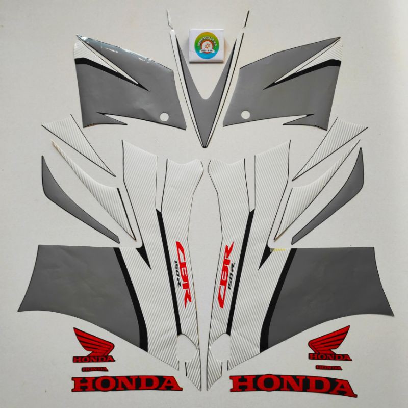 Striping Honda CBR 150R 2015 Hitam sticker list body motor honda CBR 150 r 2015 hitam terbaik