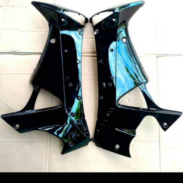 Cover sayap supra x 125 lama hitam