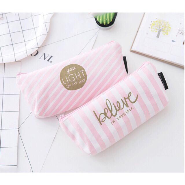 

Pencil Case / Tempat Pensil / Dompet Koin / Dompet Handphone Premium Good Quality /Tempat Alas Tulis
