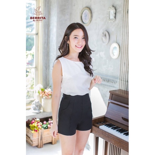 CELANA PENDEK HIGHWAIST BERRITA ZIPPER BELAKANG IMPORT BANGKOK (CLBRT001)