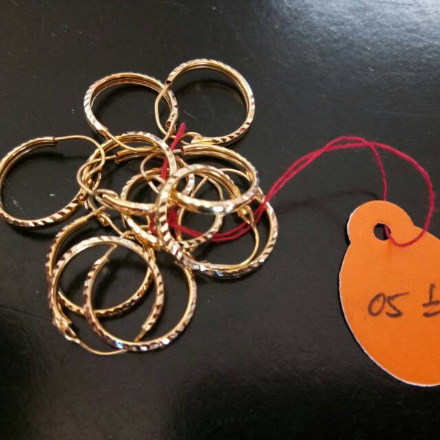 Anting ukir emas asli kadar 700